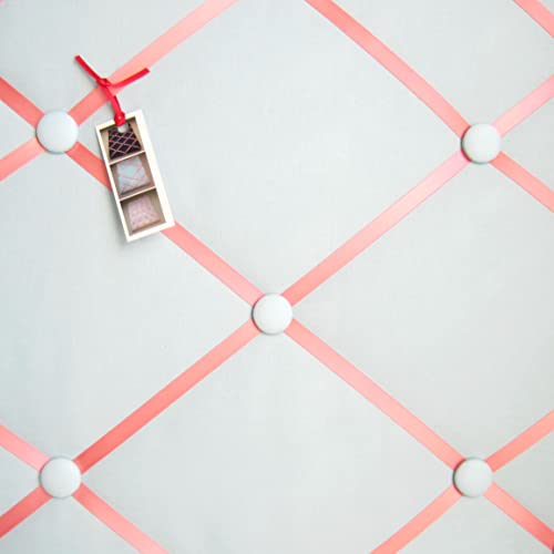 16x20 French Memory Board with Bow Design