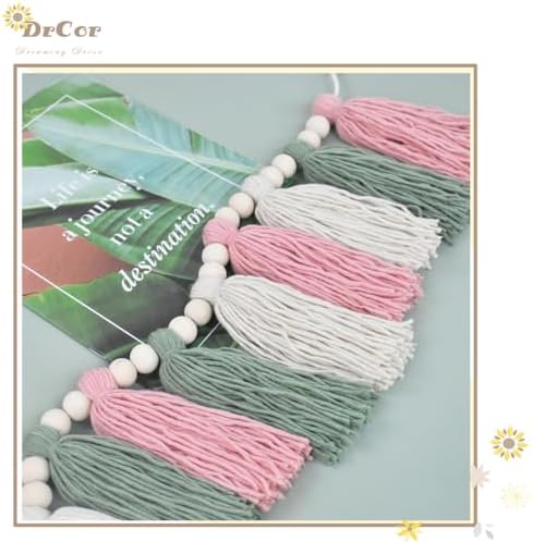 DrCor Boho Pink Sage Green Tassel Garland