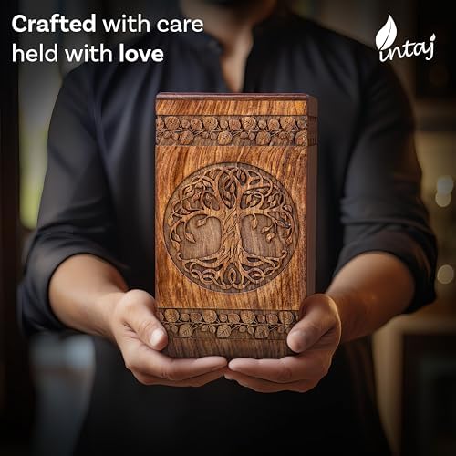 INTAJ Handcarved Wooden Cremation Urn - Celtic Knot Design 115 lbs Capacity