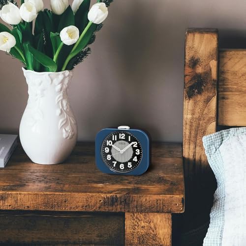 Seiko Kyoda II Non Ticking Alarm Clock 4 Inch Metallic Blue
