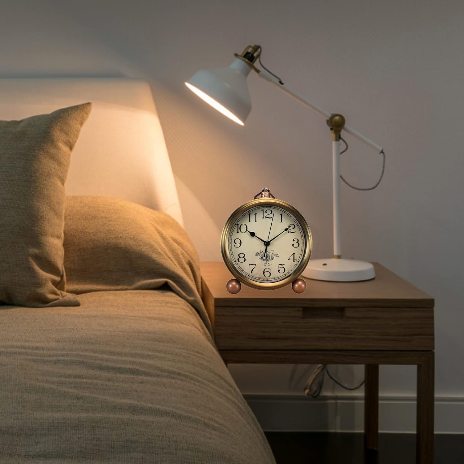 Justup Golden Table Clock with Silent Quartz Movement