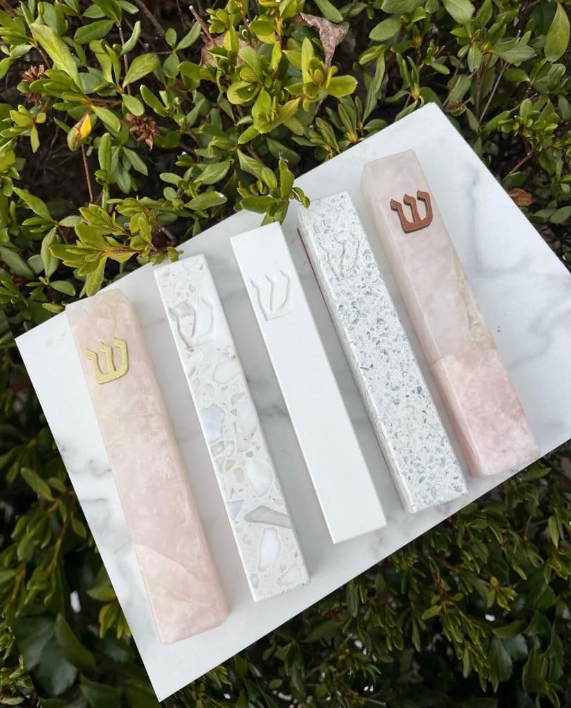 AS Mezuzah Quartz Case with Engraved Shin Design