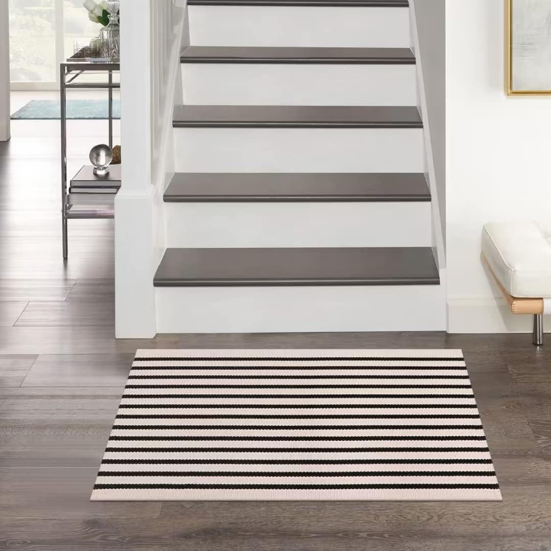 LEEVAN Washable Proch Rug Soft Entryway 23x36 Black and White Area Rug