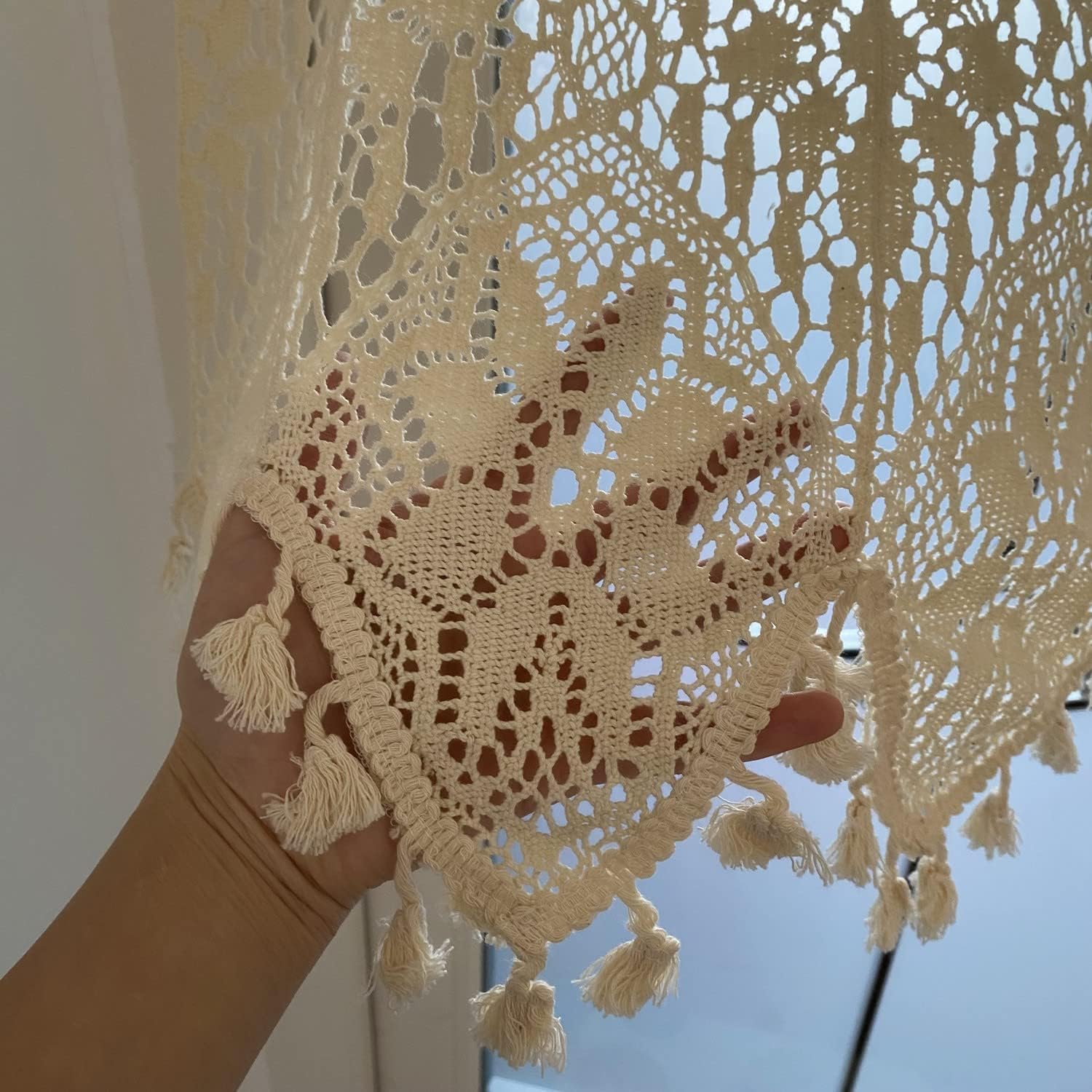 Retro Crochet Valance for Kitchen Window