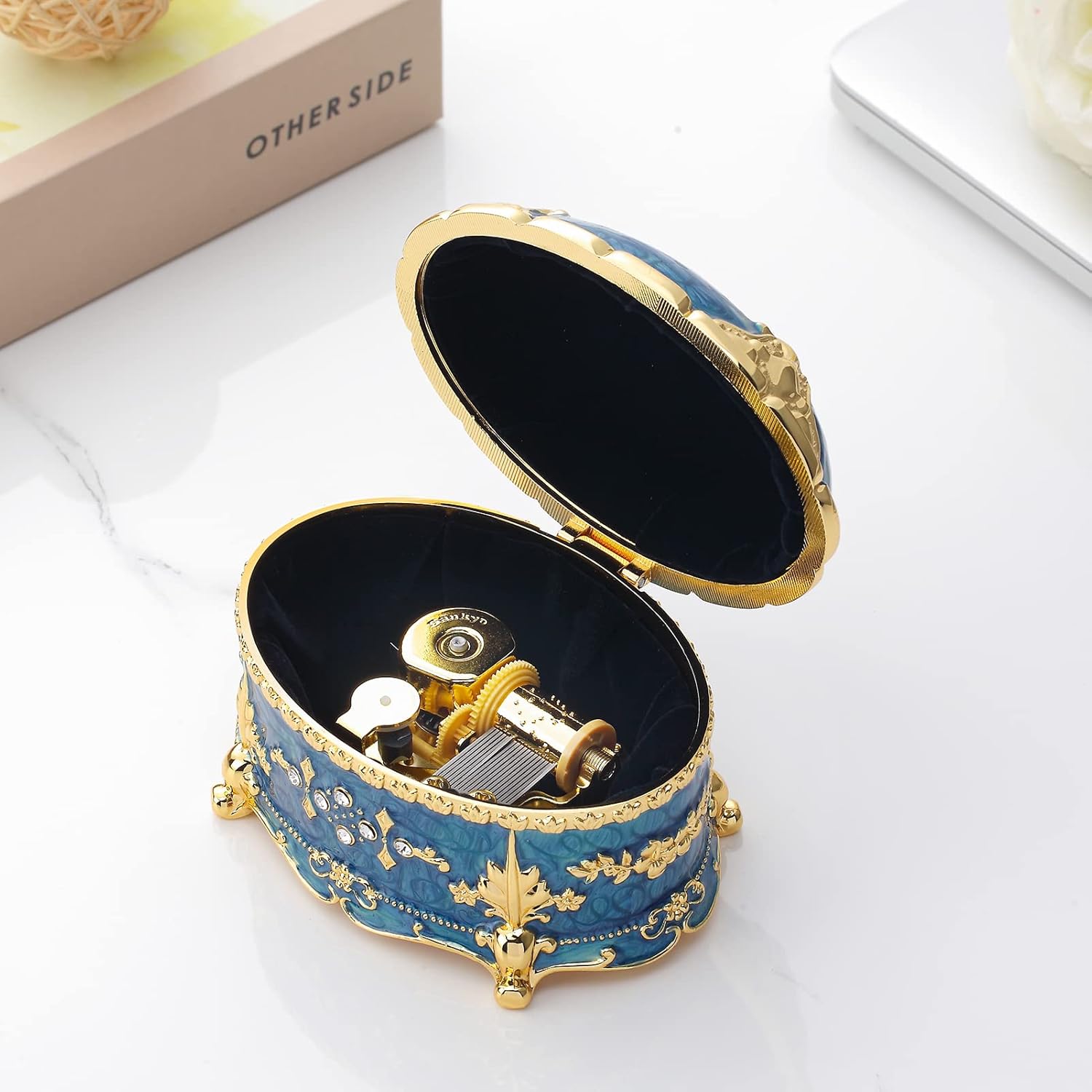 ROSIKING Oval Embossed Alloy Music Box with I Will Always Love You Tune