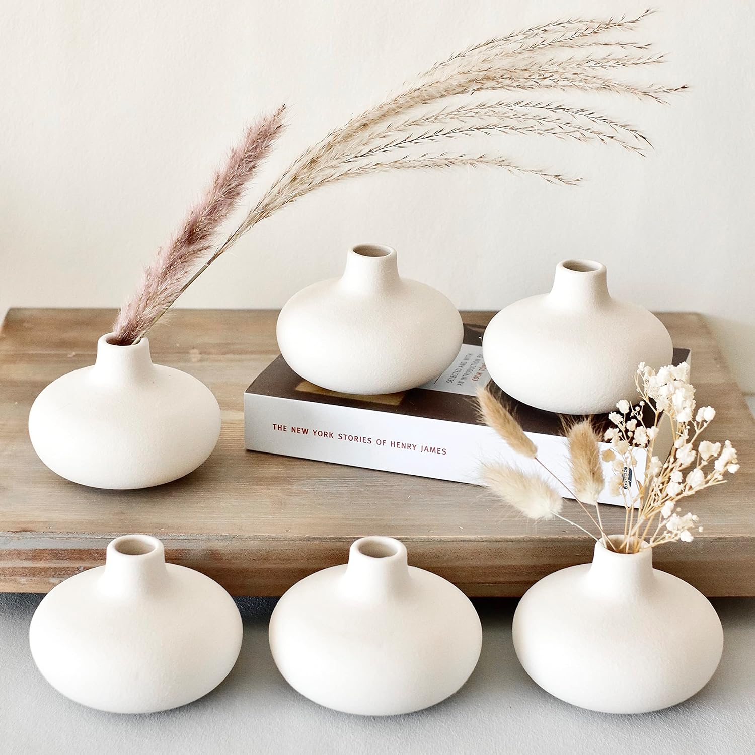 Carrots Den - Set of 6 White Ceramic Donut Bud Vases