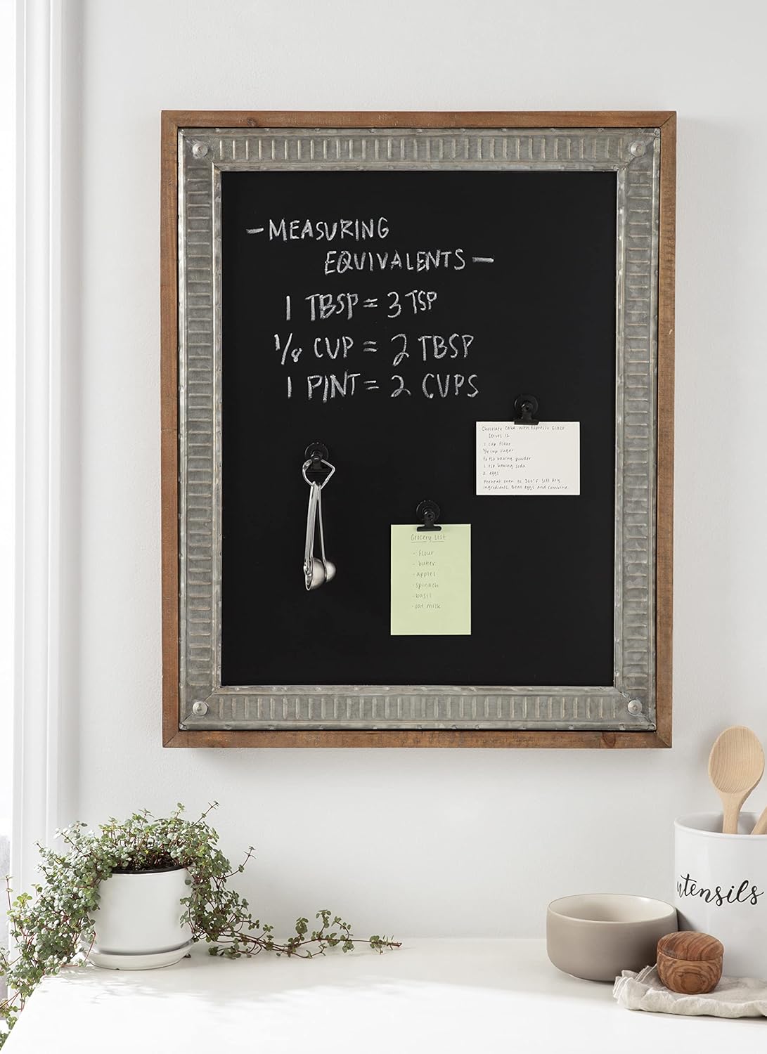 Kate and Laurel Deely Rustic Chalkboard Wall Decor