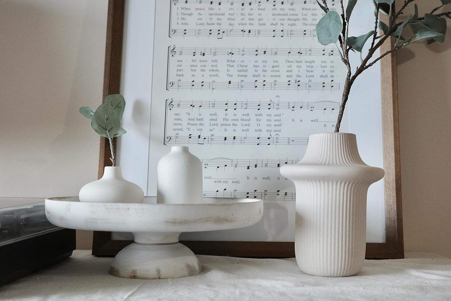 Carrots Den - Set of 6 White Ceramic Donut Bud Vases