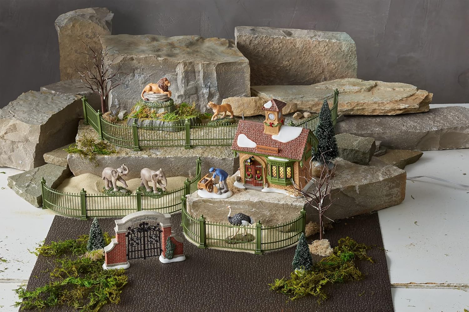 Department 56 Dickens Village Lions Figurine Set