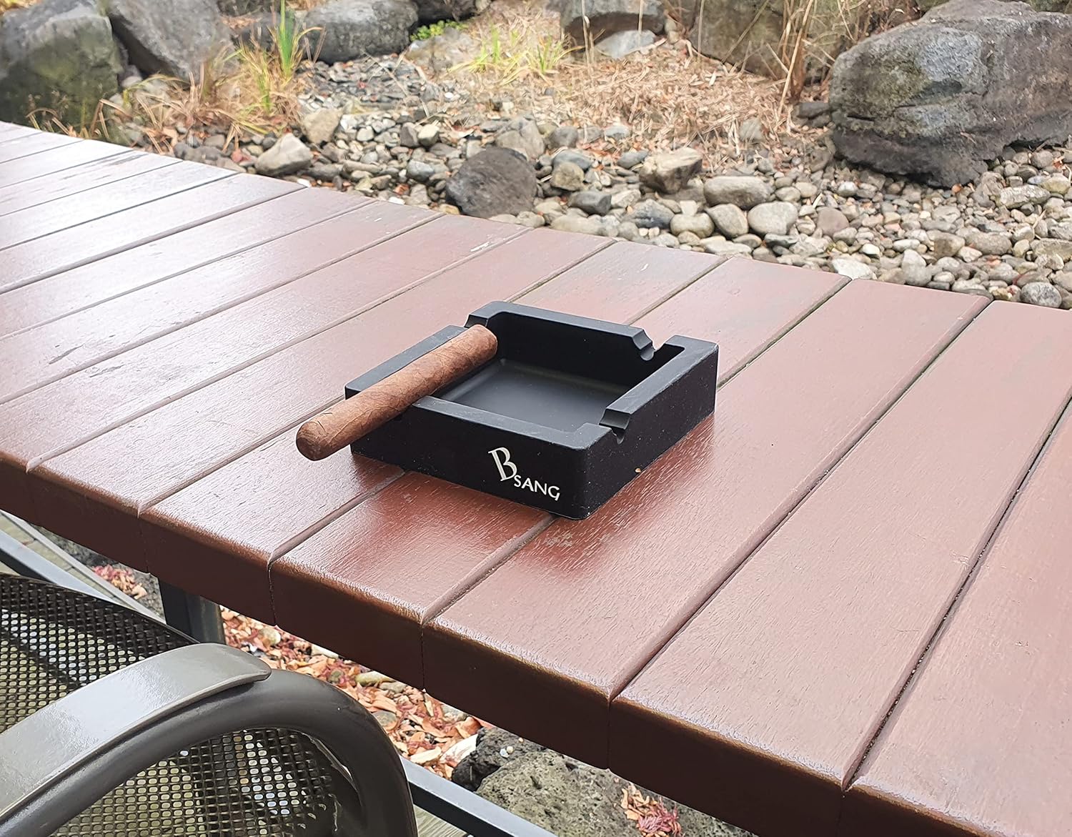 6-Inch Large Black Silicone Cigar Ash Tray with 2 Grooves